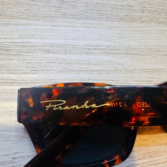 Tortoise Shell Sunglasses - Picture 3 of 4